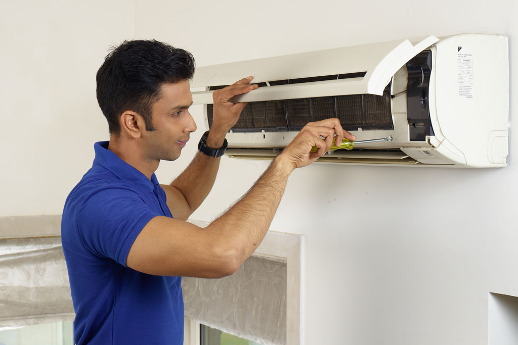 AC Service Ahmedabad Hellomistri