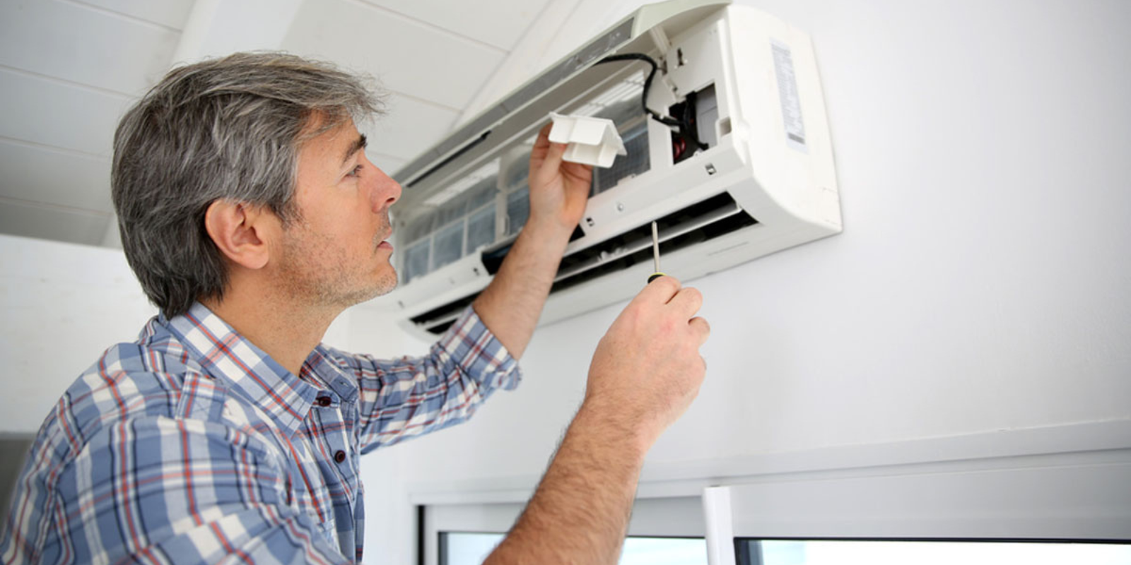 AC-Repair-Service-in-Badarpur-Hellomistri.